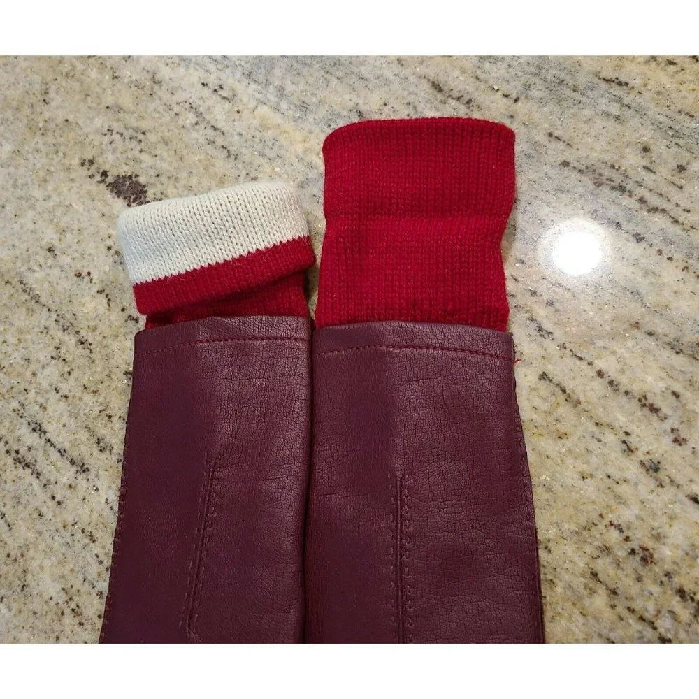 Vintage Faux Leather Vinyl Acrylic Knit 10.5